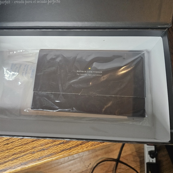 Drybar The Tress Press iron - Picture 4 of 4